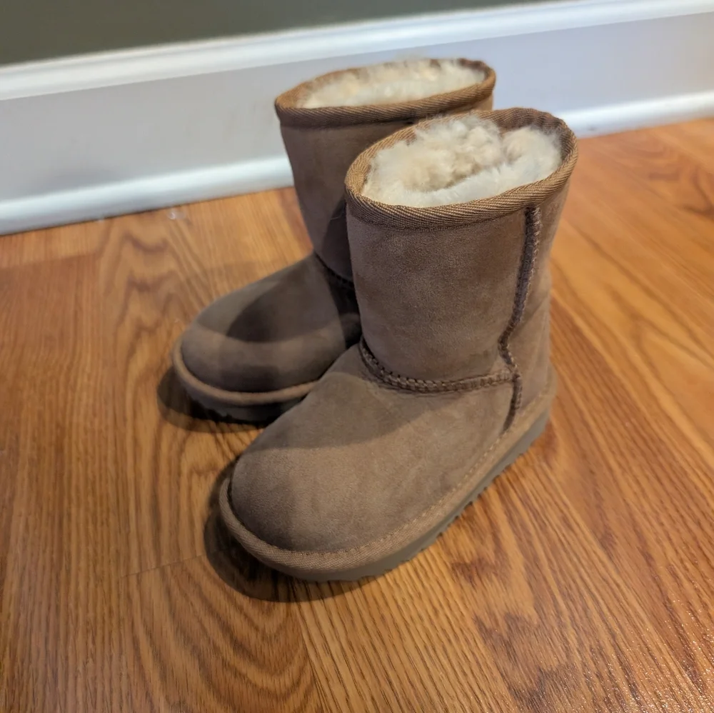 UGG Classic II Boot